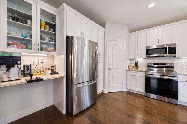 1059 Lake Trail Drive, Little Elm, TX 75068