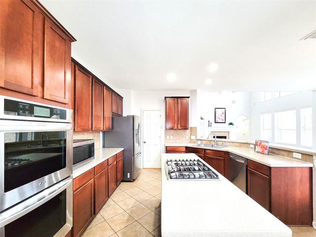 17715 Laguna Trail Drive, Houston, TX 77095