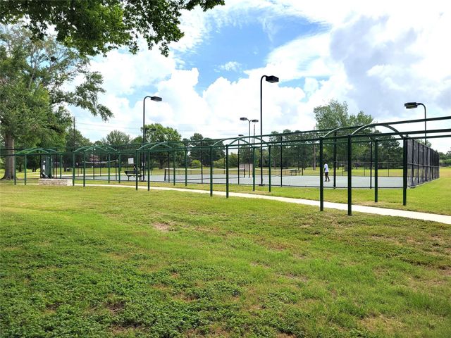 17715 Laguna Trail Drive, Houston, TX 77095