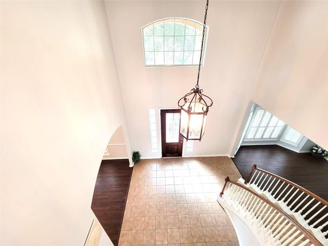 17715 Laguna Trail Drive, Houston, TX 77095