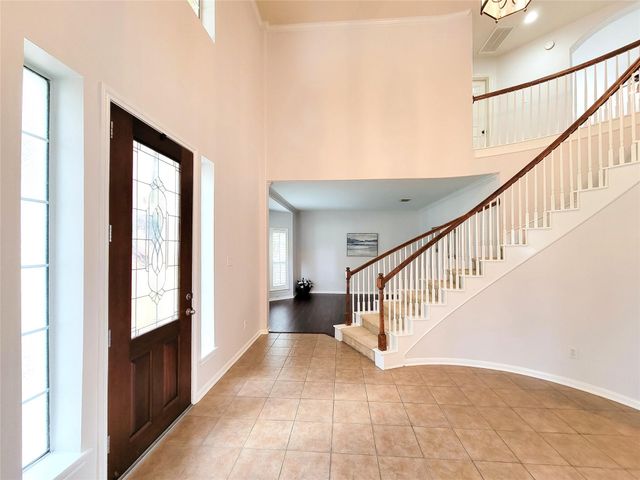 17715 Laguna Trail Drive, Houston, TX 77095