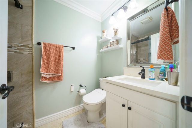 2201 W Snead Street, La Habra, CA 90631