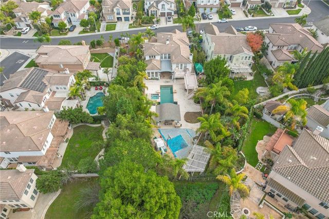 2201 W Snead Street, La Habra, CA 90631