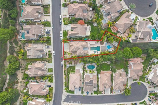 2201 W Snead Street, La Habra, CA 90631