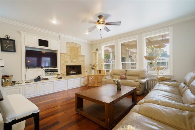 2201 W Snead Street, La Habra, CA 90631