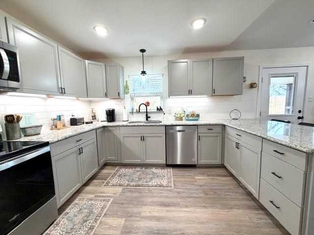 12107 Split Oak Drive, Poynor, TX 75782