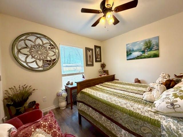 12107 Split Oak Drive, Poynor, TX 75782