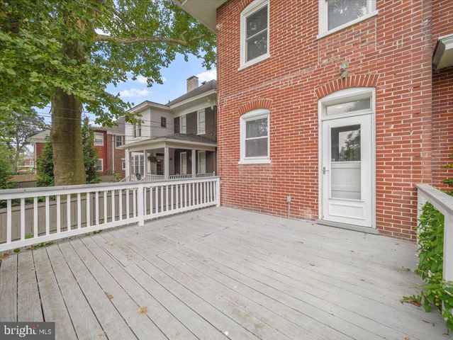 836 OAK HILL AVE, Hagerstown, MD 21742