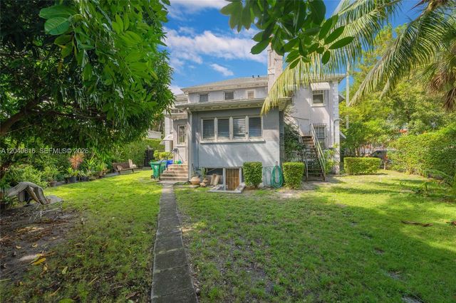 405 SW 11th Avenue, Miami, FL 33130