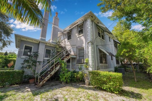 405 SW 11th Avenue, Miami, FL 33130