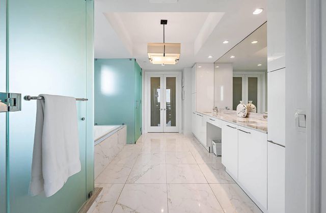 1 WATER CLUB Way 504, North Palm Beach, FL 33408