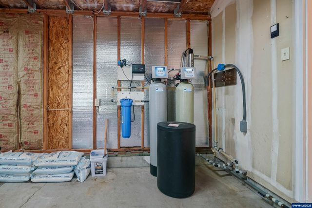 47280 Lyons Mill City Dr, Lyons, OR 97358