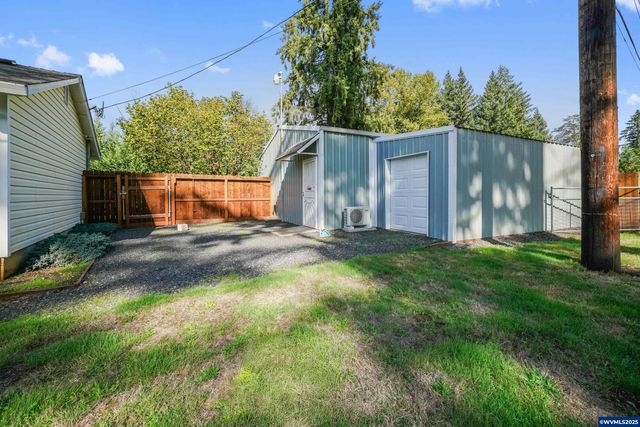 47280 Lyons Mill City Dr, Lyons, OR 97358