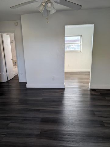 1461 SW 5th St 5, Miami, FL 33135