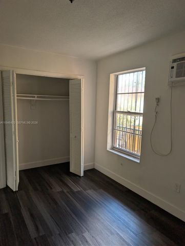 1461 SW 5th St 5, Miami, FL 33135