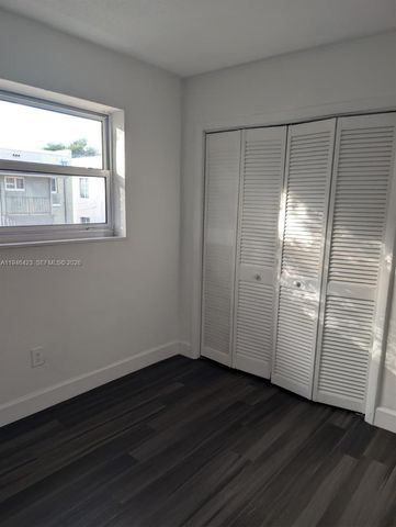 1461 SW 5th St 5, Miami, FL 33135