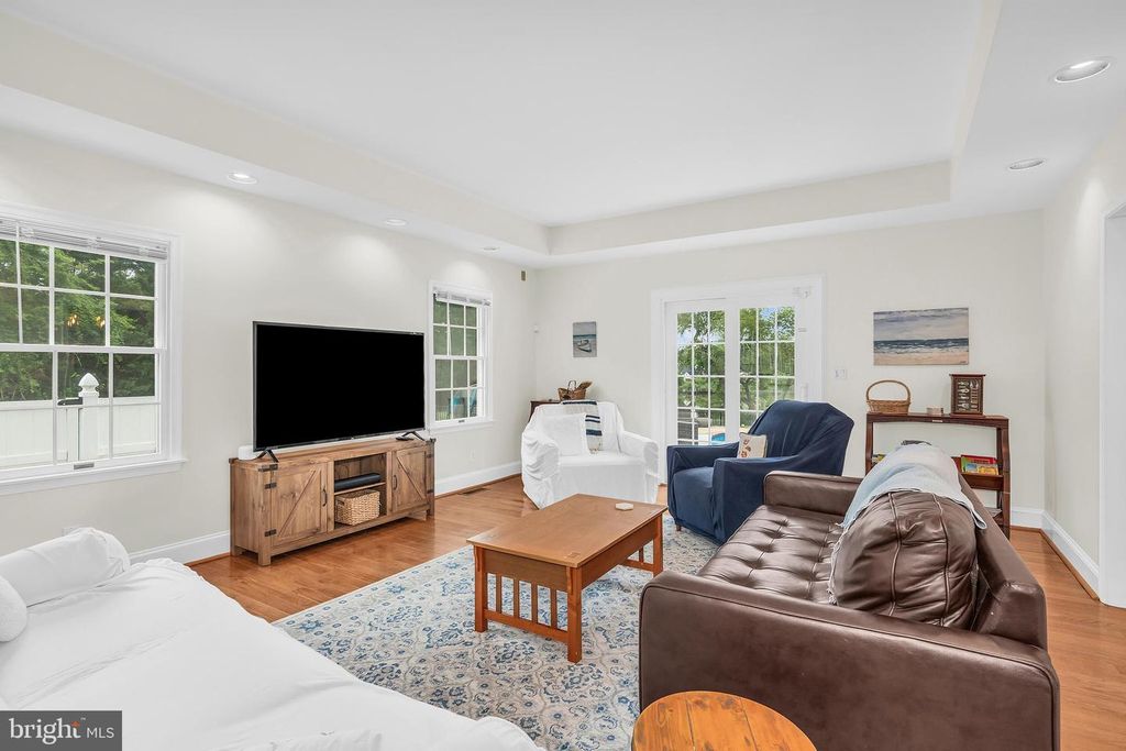 Image 14 of property listing at 6011 SUNNYSIDE CT, East New Market, MD 21631