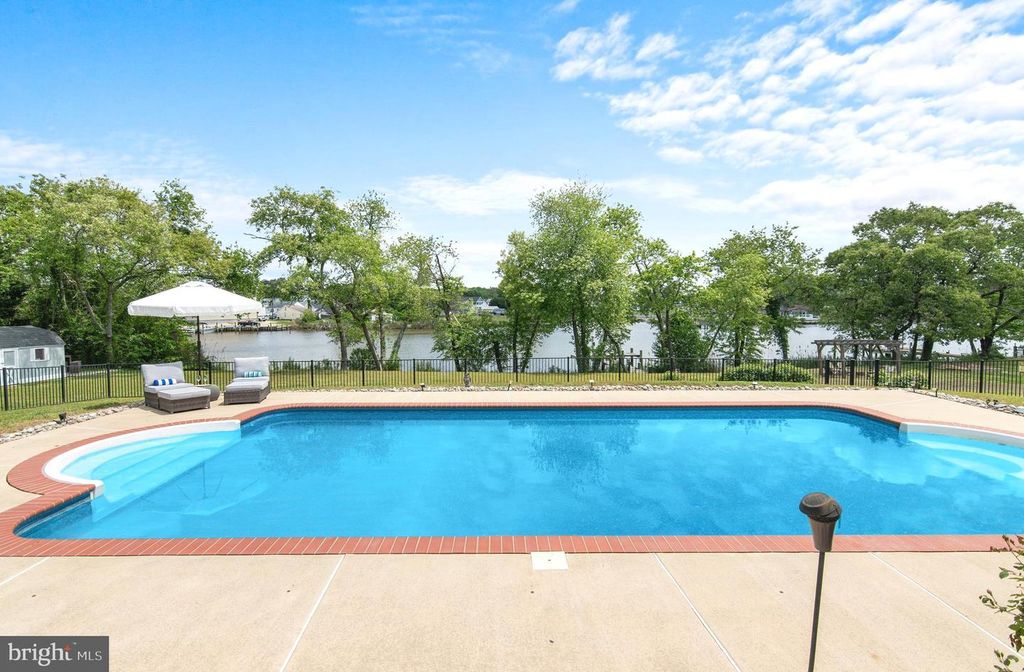 Image 16 of property listing at 6011 SUNNYSIDE CT, East New Market, MD 21631