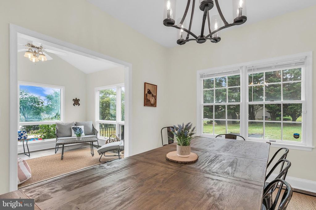 Image 18 of property listing at 6011 SUNNYSIDE CT, East New Market, MD 21631