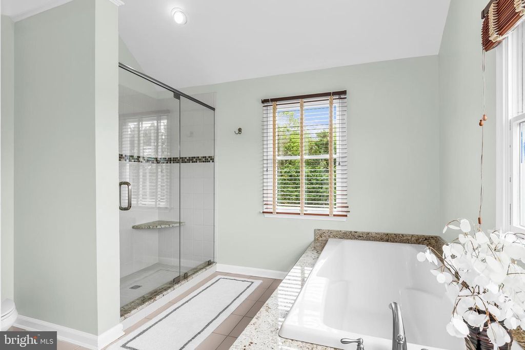 Image 40 of property listing at 6011 SUNNYSIDE CT, East New Market, MD 21631