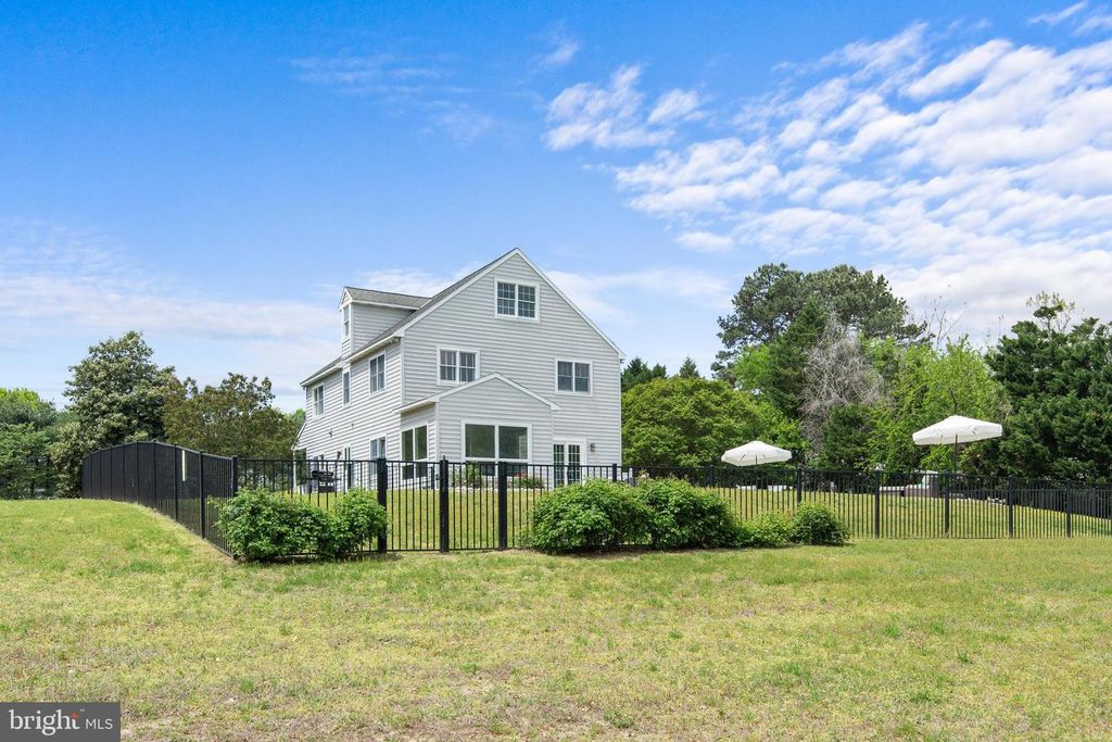 Image 42 of property listing at 6011 SUNNYSIDE CT, East New Market, MD 21631
