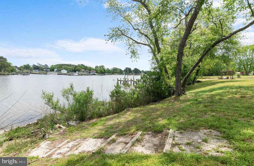 Image 43 of property listing at 6011 SUNNYSIDE CT, East New Market, MD 21631