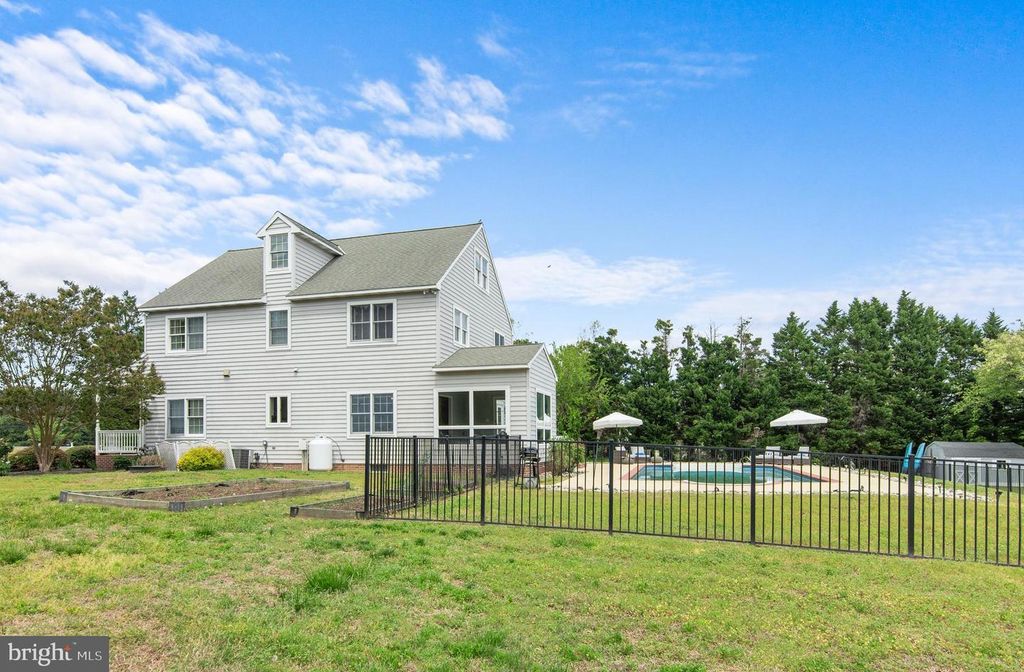 Image 44 of property listing at 6011 SUNNYSIDE CT, East New Market, MD 21631