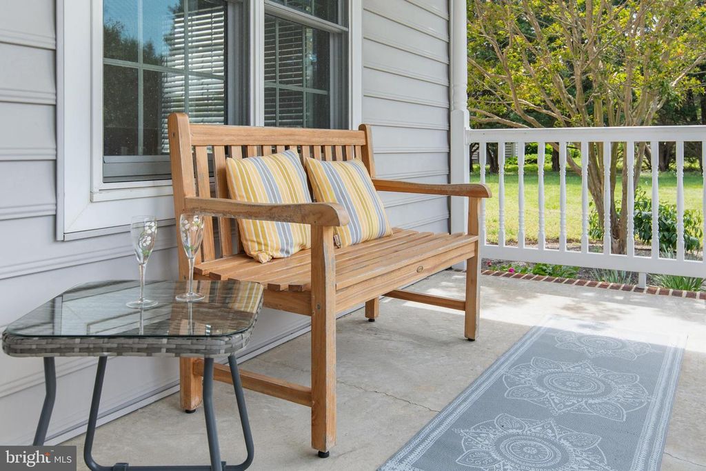 Image 6 of property listing at 6011 SUNNYSIDE CT, East New Market, MD 21631