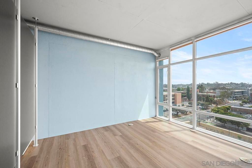 Image 18 of property listing at 1080 Park Blvd 913, San Diego, CA 92101