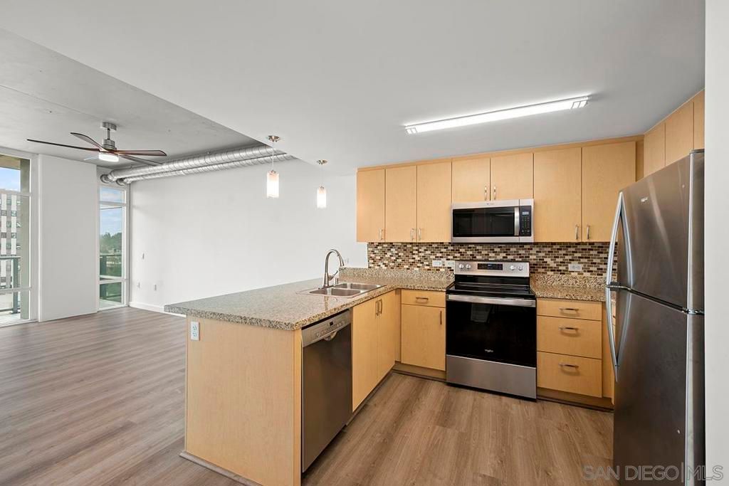 Image 6 of property listing at 1080 Park Blvd 913, San Diego, CA 92101