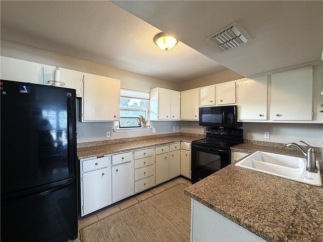 3402 Ocean Dr 36, Corpus Christi, TX 78411