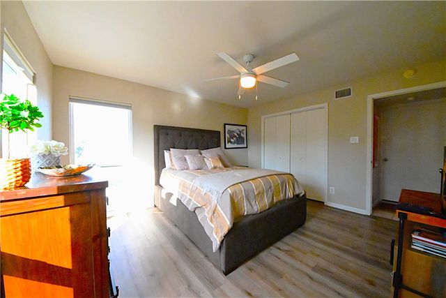 3402 Ocean Dr 36, Corpus Christi, TX 78411