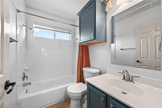 3405 Campanella DR, Round Rock, TX 78665