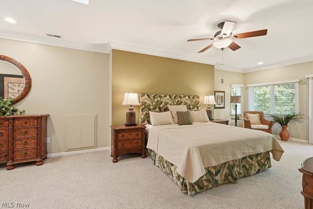 881 Gaylord Grove Road, Cuyahoga Falls, OH 44221