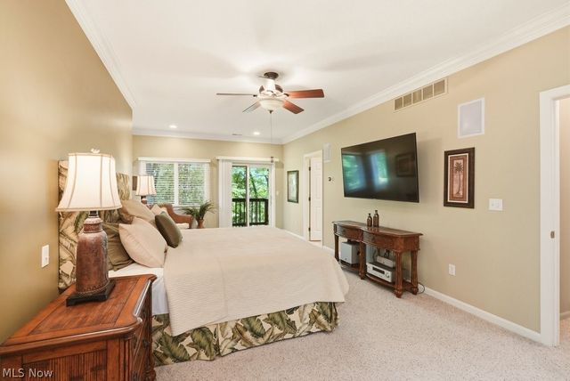 881 Gaylord Grove Road, Cuyahoga Falls, OH 44221