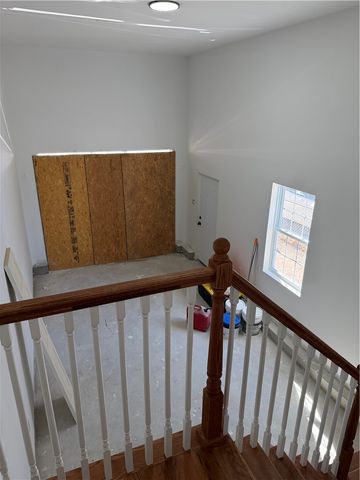 362 kenyon Avenue, Pawtucket, RI 02861