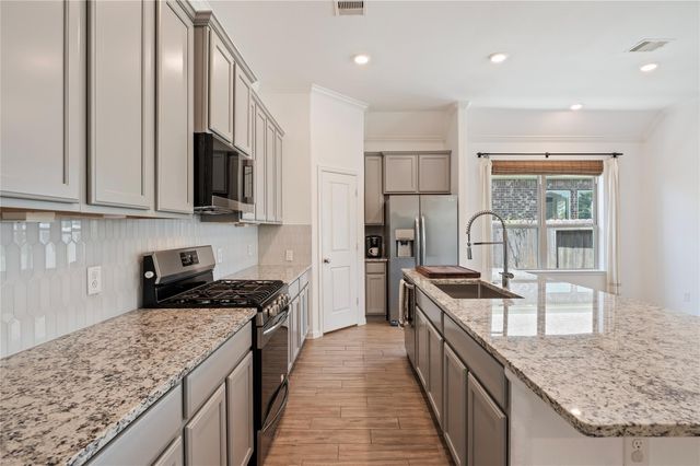 6318 Ontario Drive, League City, TX 77573