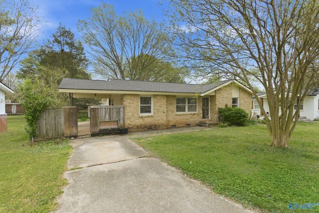 3209 Berkley Street SW, Huntsville, AL 35805