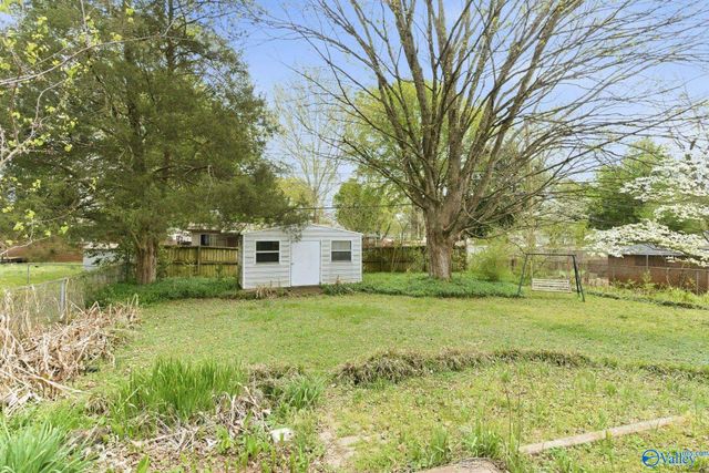 3209 Berkley Street SW, Huntsville, AL 35805