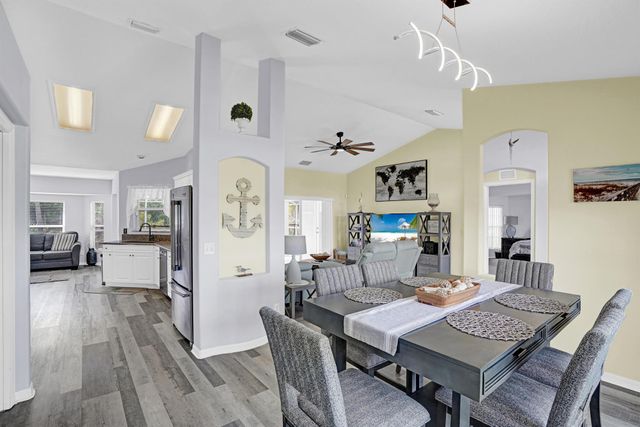 1314 Schumann Drive, Sebastian, FL 32958