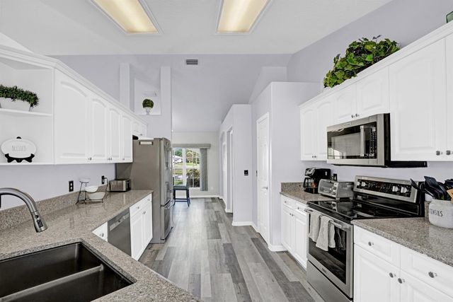 1314 Schumann Drive, Sebastian, FL 32958