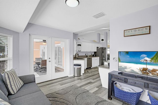 1314 Schumann Drive, Sebastian, FL 32958