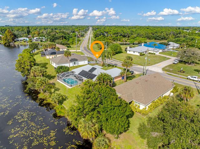 1314 Schumann Drive, Sebastian, FL 32958