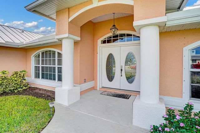 1314 Schumann Drive, Sebastian, FL 32958