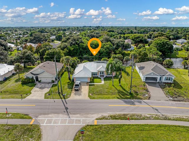 1314 Schumann Drive, Sebastian, FL 32958