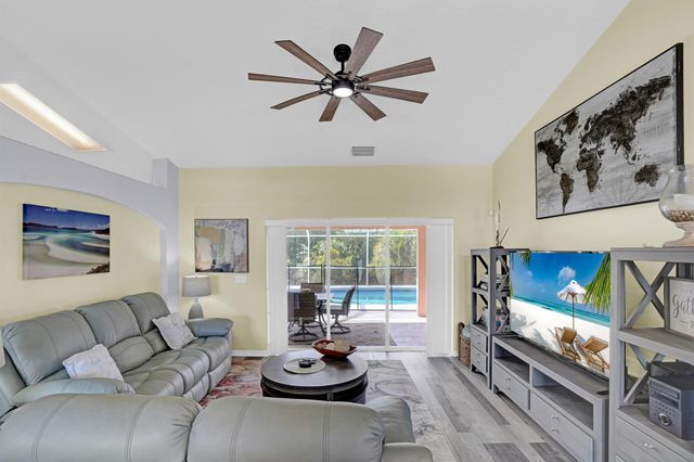 1314 Schumann Drive, Sebastian, FL 32958