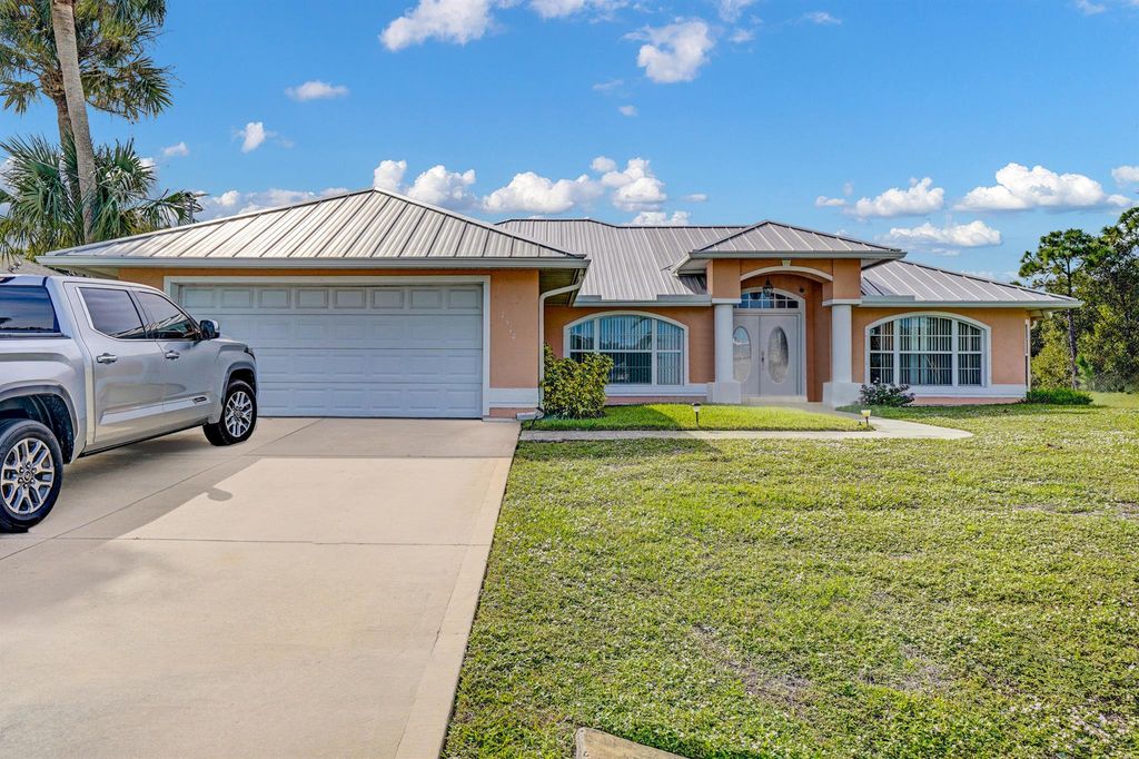 1314 Schumann Drive, Sebastian, FL 32958