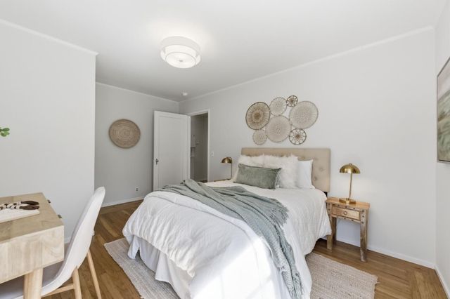 415 Oak Court, Menlo Park, CA 94025