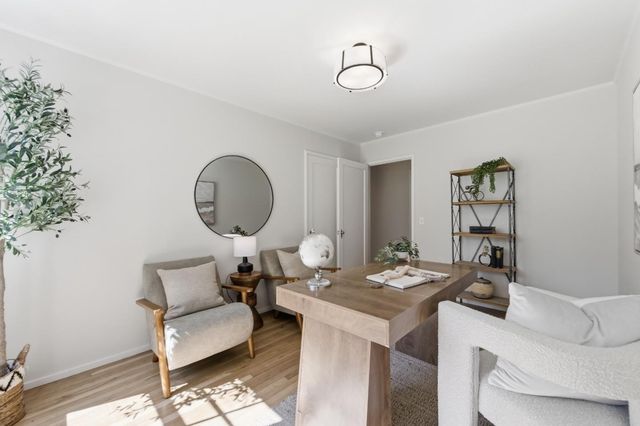 415 Oak Court, Menlo Park, CA 94025