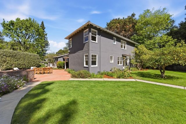 415 Oak Court, Menlo Park, CA 94025